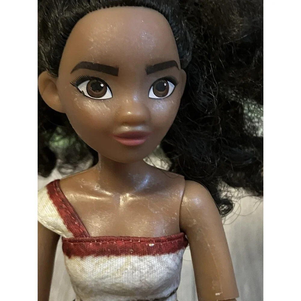 Disney store moana